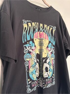 Rock & Roll Graphic Tee - Black